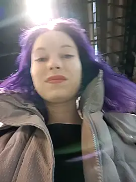 Frost foxy online show from December 2024 08:28:02 AM