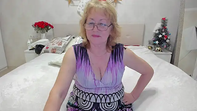 Snapshot of laylaroma chatting on January 2025 02:14:01 PM laylaroma online show from January 2025 02:14:01 PM