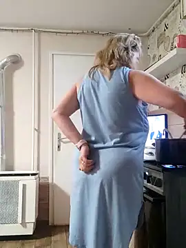 Elza01 online show from October 2025 05:13:01 AM