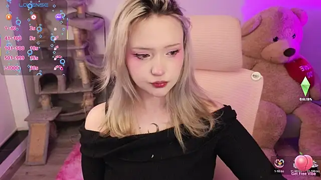 KuroChan420 online show from February 2026 02:06:02 AM