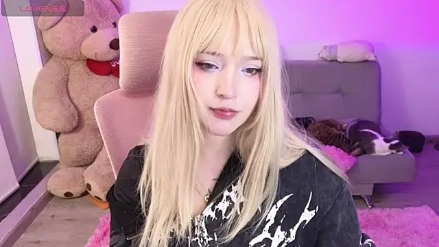 KuroChan420 online show from May 2026 02:16:01 AM