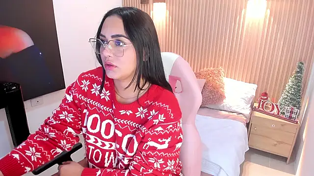 AMELIE xx online show from December 2024 02:08:02 PM