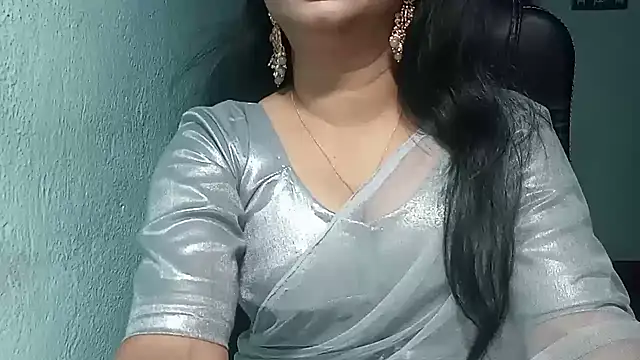 Snapshot of YourModhu chatting on December 2024 05:55:02 PM YourModhu online show from December 2024 05:55:02 PM