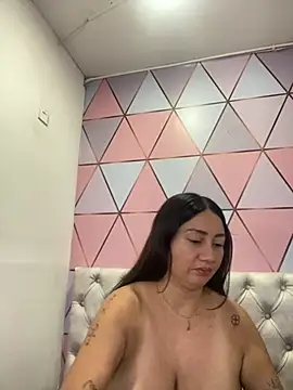 Snapshot of juliana_diaz chatting on September 2025 11:22:02 AM juliana diaz online show from September 2025 11:22:02 AM