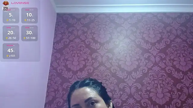 juliana diaz online show from June 2026 11:24:02 AM