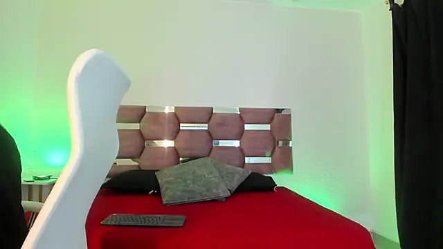 AlondraDiossa03 online show from March 2025 07:42:02 PM