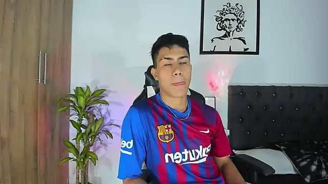 AlanNaughty online show from November 2025 11:47:02 PM