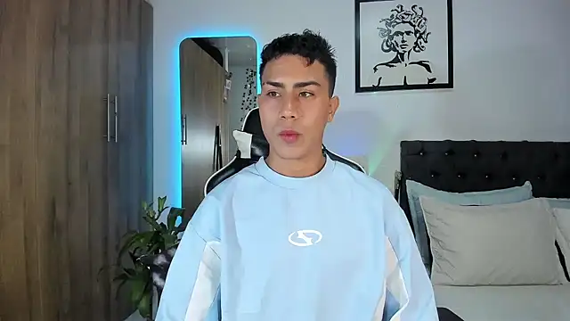 AlanNaughty online show from April 2026 04:10:02 AM