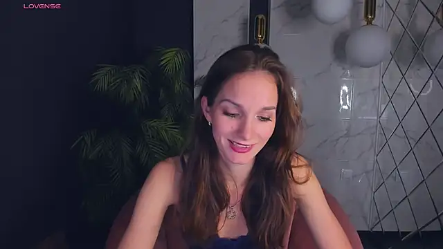 MirandaGlow online show from December 2024 12:00:02 PM