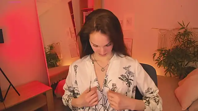 MirandaGlow online show from March 2026 05:45:02 AM