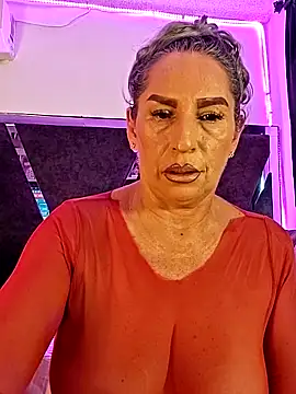 Lossexycacha online show from April 2026 05:00:01 PM