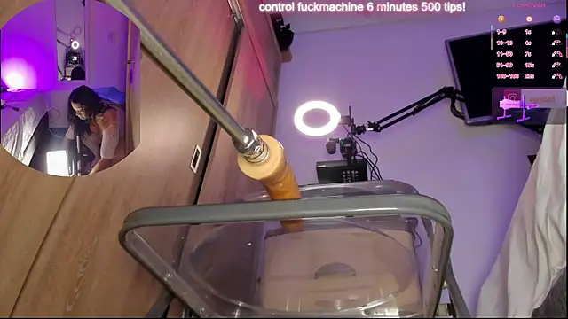 carolgaita online show from September 2025 01:05:01 PM