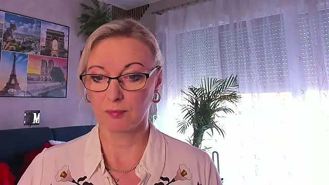 Snapshot of vanessa_chat chatting on May 2026 01:30:02 PM vanessa chat online show from May 2026 01:30:02 PM
