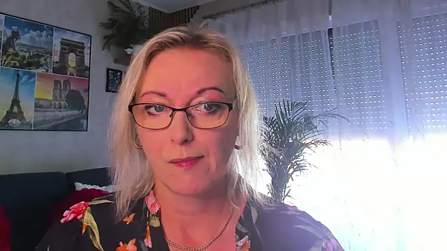 Snapshot of vanessa_chat chatting on June 2026 01:23:02 PM vanessa chat online show from June 2026 01:23:02 PM