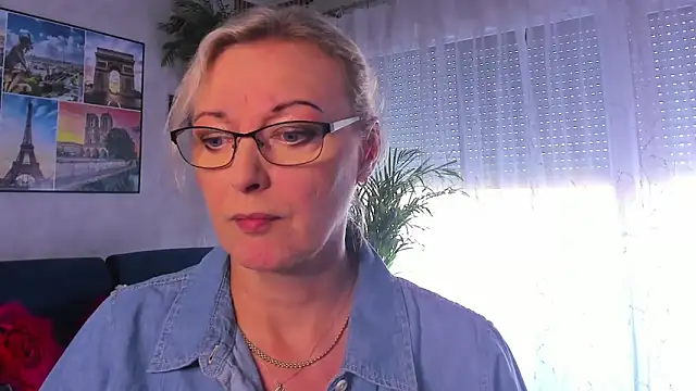 Snapshot of vanessa_chat chatting on June 2026 01:24:02 PM vanessa chat online show from June 2026 01:24:02 PM