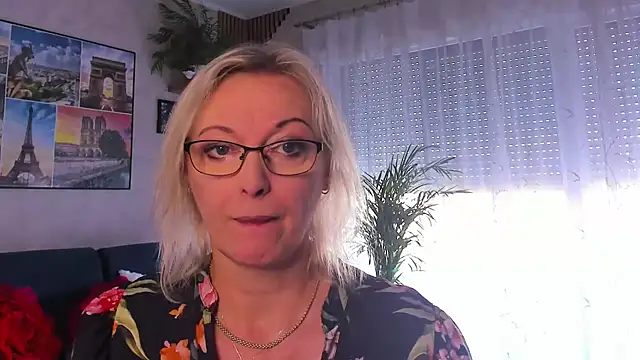Snapshot of vanessa_chat chatting on June 2026 01:31:01 PM vanessa chat online show from June 2026 01:31:01 PM