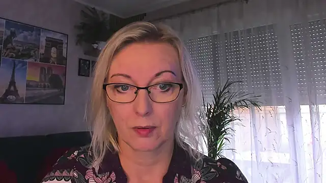 Snapshot of vanessa_chat chatting on July 2026 03:03:02 PM vanessa chat online show from July 2026 03:03:02 PM