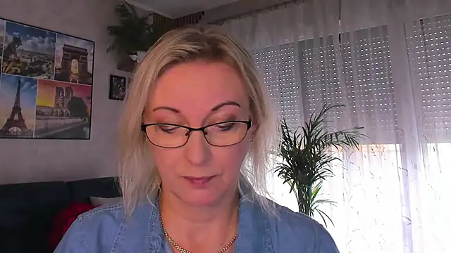 Snapshot of vanessa_chat chatting on July 2026 01:27:01 PM vanessa chat online show from July 2026 01:27:01 PM