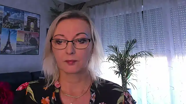 Snapshot of vanessa_chat chatting on August 2026 01:20:01 PM vanessa chat online show from August 2026 01:20:01 PM