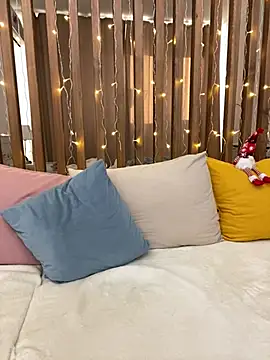 HotyWinter online show from January 2025 01:19:01 PM