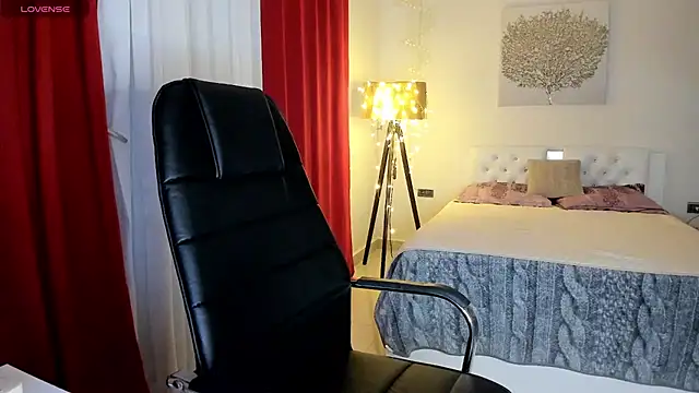 Colette  1977 online show from November 2025 06:19:02 PM