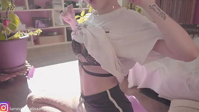 YourBabyPearl online show from March 2025 10:37:01 AM