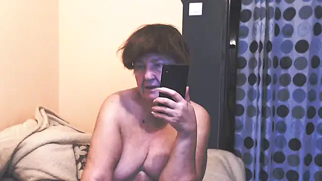 Snapshot of MioritaHard chatting on November 2025 11:11:02 AM MioritaHard online show from November 2025 11:11:02 AM