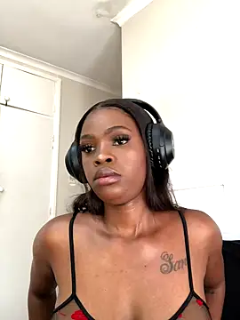 LuciousLips96 online show from September 2025 08:58:02 AM