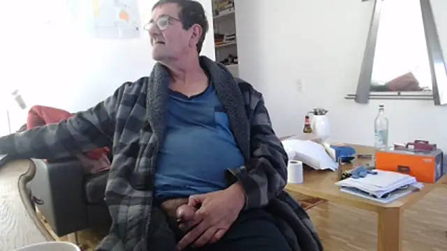 silvio-aus-luzern-CH online show from March 2026 07:59:02 AM