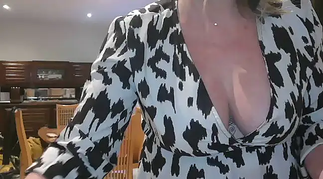 lilie69 online show from February 2025 09:04:01 PM