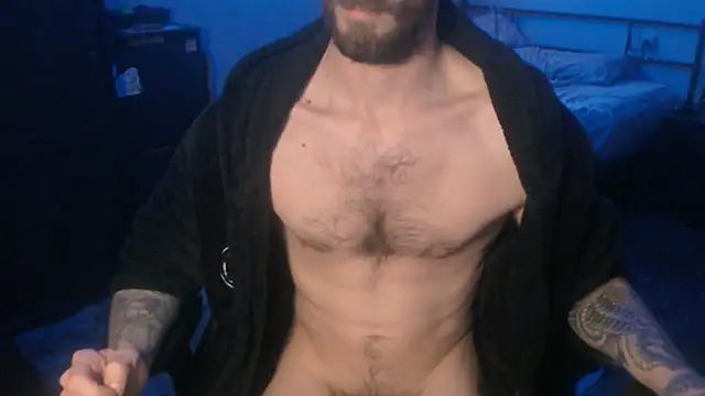 Snapshot of SexxxyLouis chatting on March 2025 05:52:01 PM SexxxyLouis online show from March 2025 05:52:01 PM