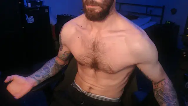 Snapshot of SexxxyLouis chatting on September 2025 07:43:02 AM SexxxyLouis online show from September 2025 07:43:02 AM