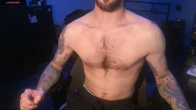 SexxxyLouis online show from November 2025 01:55:02 PM