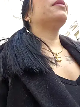 little susie online show from December 2025 09:59:01 AM