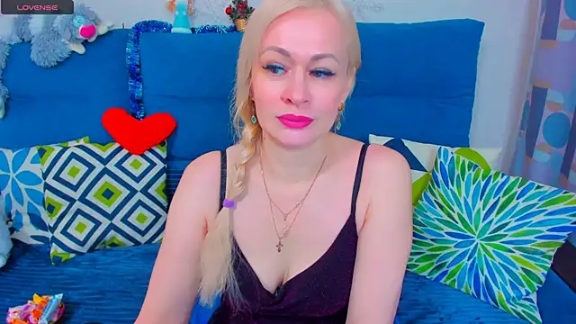 EllenMoore online show from January 2025 05:33:01 AM