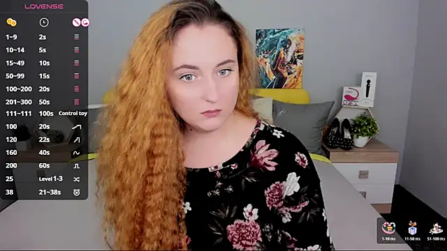 BabeLessi online show from October 2025 05:33:02 PM