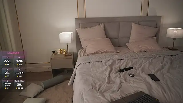 Snapshot of eseniyavl chatting on October 2025 04:57:02 AM eseniyavl online show from October 2025 04:57:02 AM