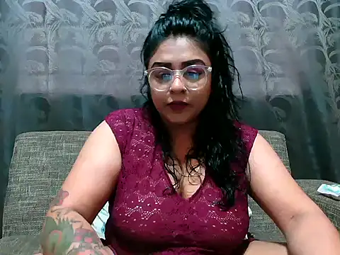 Snapshot of indianishkq7 chatting on December 2024 12:55:02 PM indianishkq7 online show from December 2024 12:55:02 PM