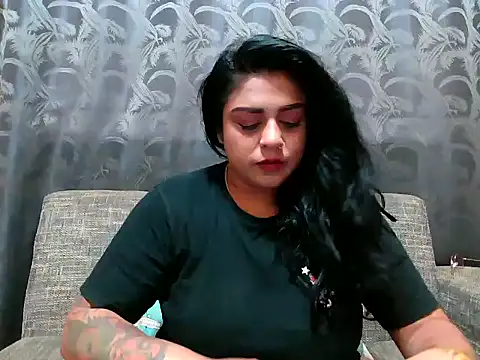 Snapshot of indianishkq7 chatting on February 2025 02:13:02 PM indianishkq7 online show from February 2025 02:13:02 PM