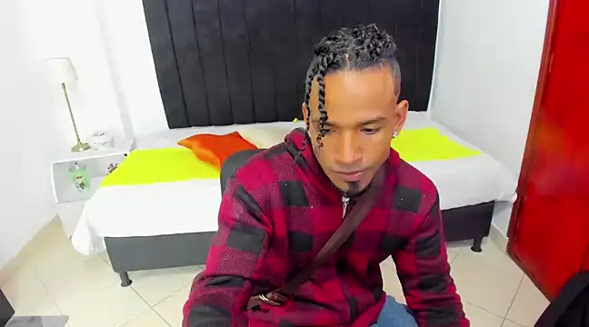 anhtony wayans online show from February 2025 12:40:02 AM