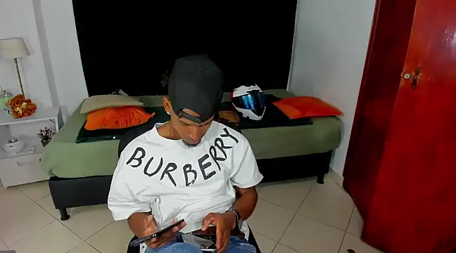 anhtony wayans online show from March 2025 03:06:01 AM