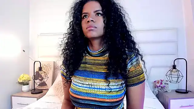 Ellie Alves online show from December 2024 03:04:01 PM