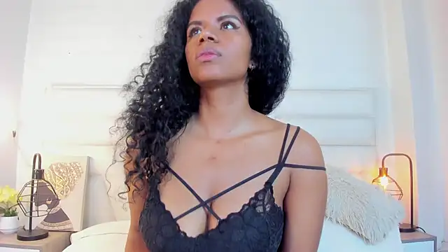 Ellie Alves online show from December 2024 06:16:02 PM