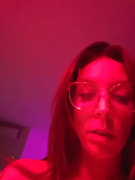 LilyOrion online show from May 2026 12:18:01 AM