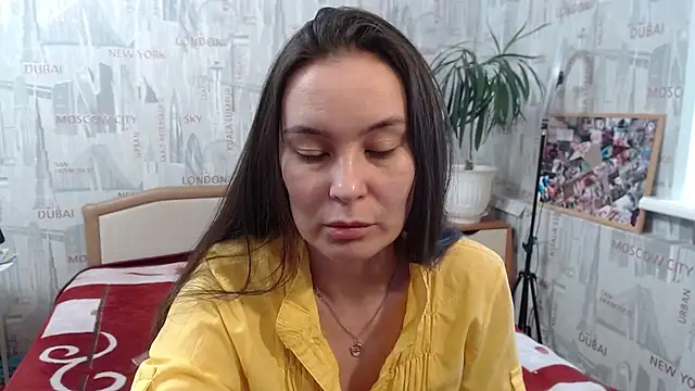 GinaQSoul online show from February 2025 08:38:01 AM