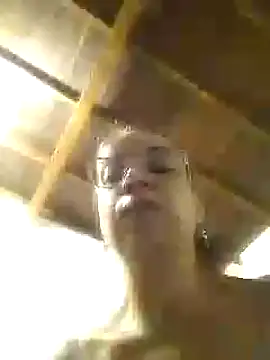 Snapshot of mari657 chatting on February 2025 04:05:02 AM mari657 online show from February 2025 04:05:02 AM