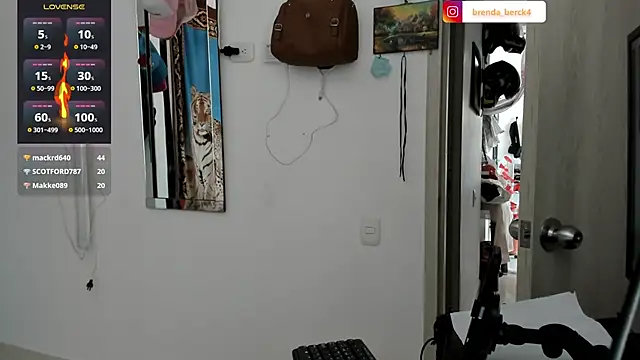 Brenda Berck  online show from February 2025 02:06:02 PM