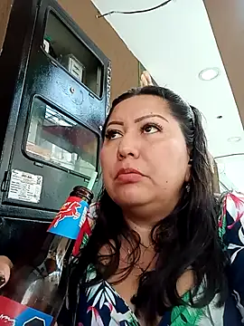 Brenda Berck  online show from February 2025 10:36:02 PM