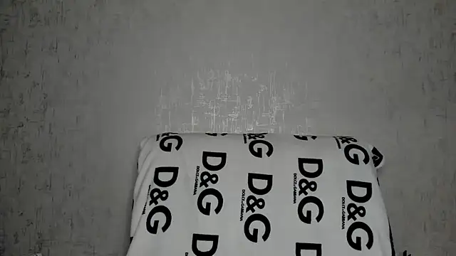 MissGulia online show from September 2025 09:30:01 PM