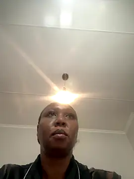 Bootyliciouse21X online show from December 2025 03:26:02 AM